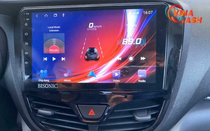 Ưu điểm của màn hình ô tô Bisonic 