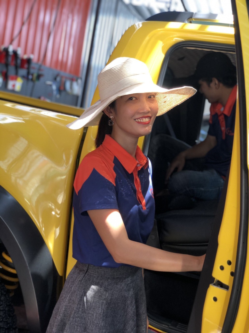 thu ngân rửa xe vinawash quận 9