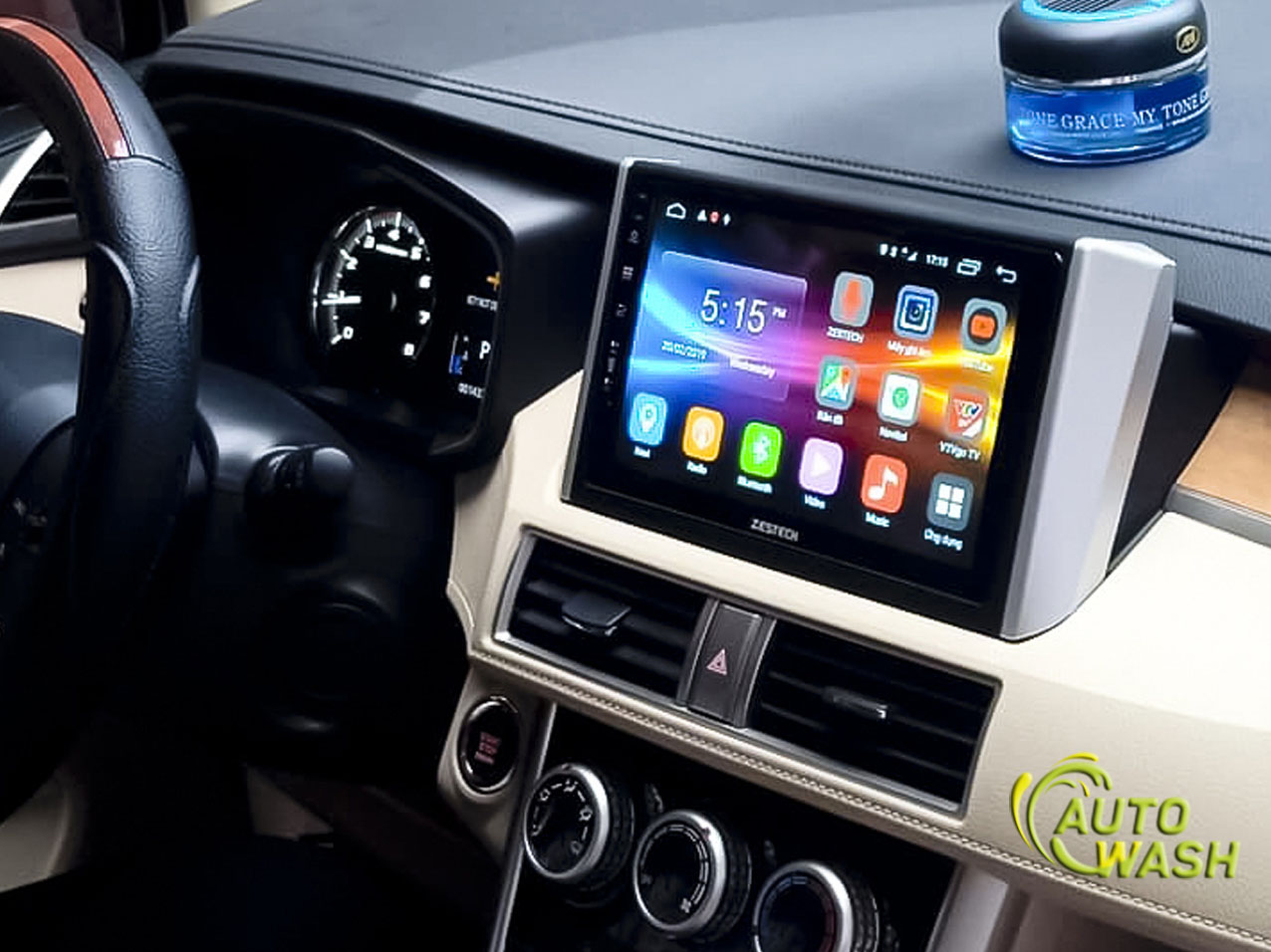 Màn hình Zestech Z500