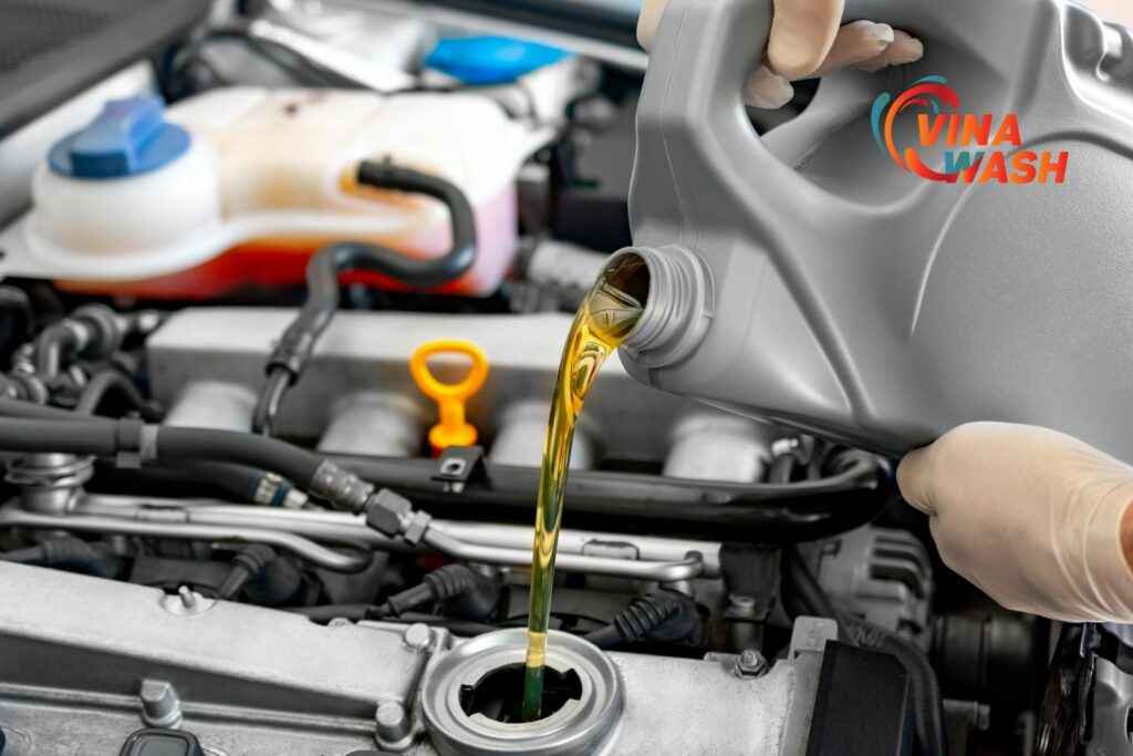 Thay nhớt ô tô cần 4-6 lít cho xe Sedan và 6-8 lít cho các dòng xe SUV