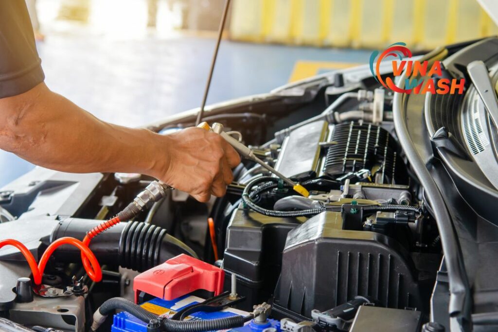 địa chỉ vệ sinh khoang máy xe hơi bằng hơi nước nóng tại TPHCM