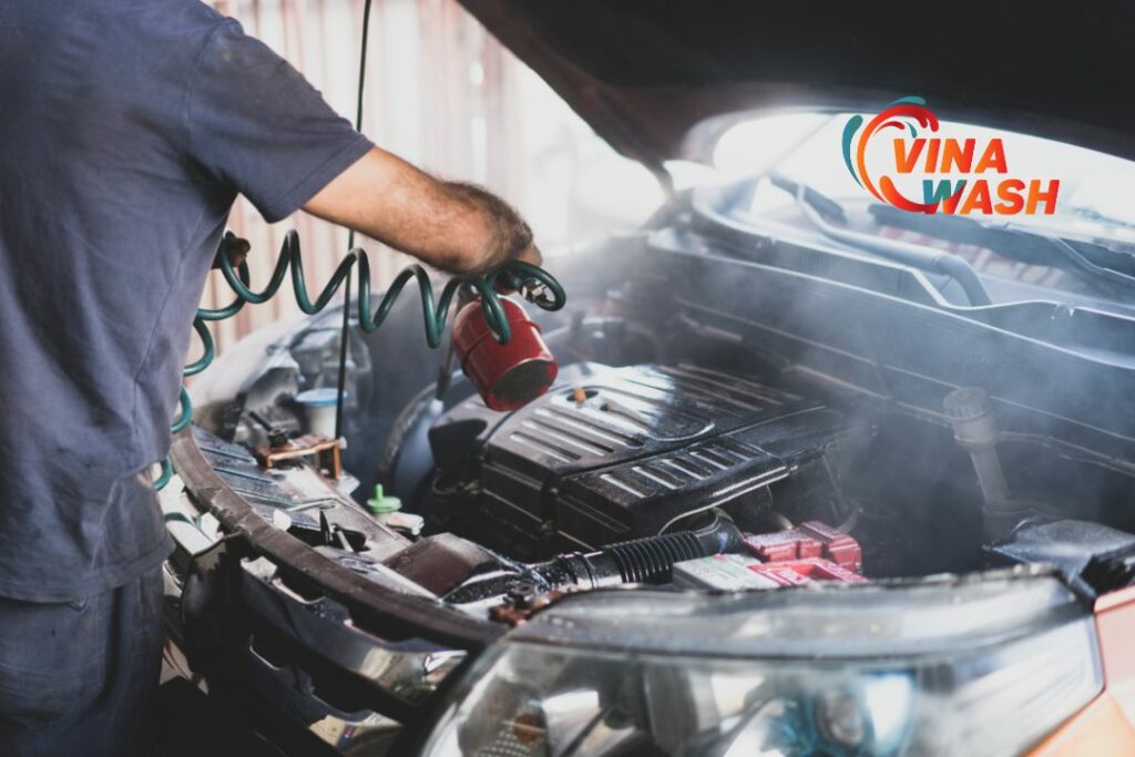 ưu điểm của việc vệ sinh khoang động cơ bằng hơi nước nóng